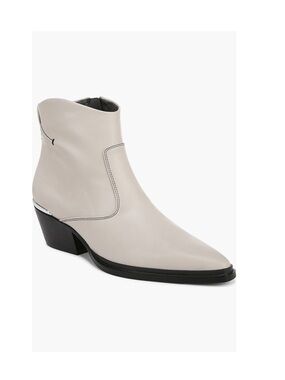 SARTO By Franco Sarto Blake Pointed Toe Bootie White w/ Black Accents Women’s 6